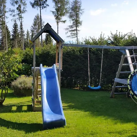 Knusperhaeuschen Maria Nikolett In Сasa de vacaciones Wolfsberg